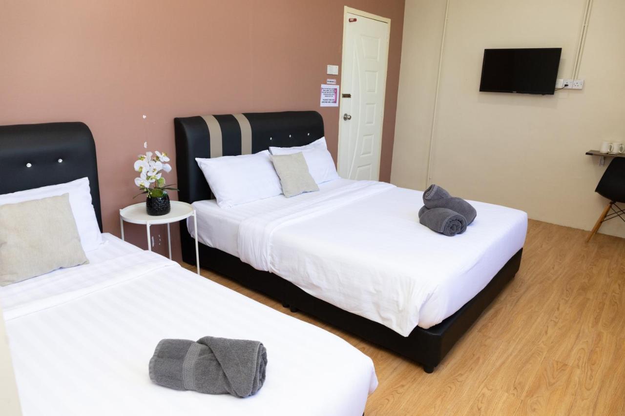 Familia Motel Kangar Esterno foto